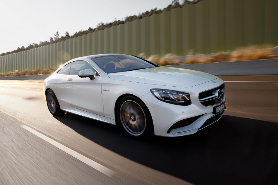  Mercedes-Benz S63 AMG Coupe 2015 года  (AU) (фото 2 из 17)